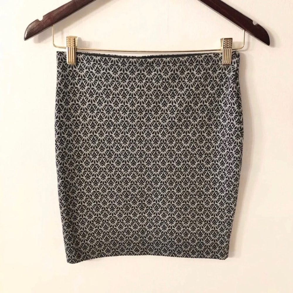 Loft Bodycon Patterned Mini Skirt Gray Black XXS